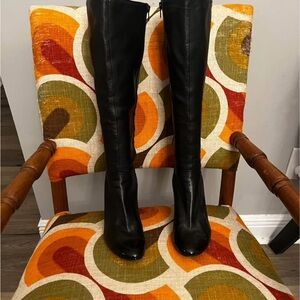 Nine West Black Heeled Boots with Knee-High Design and Moderate Heel